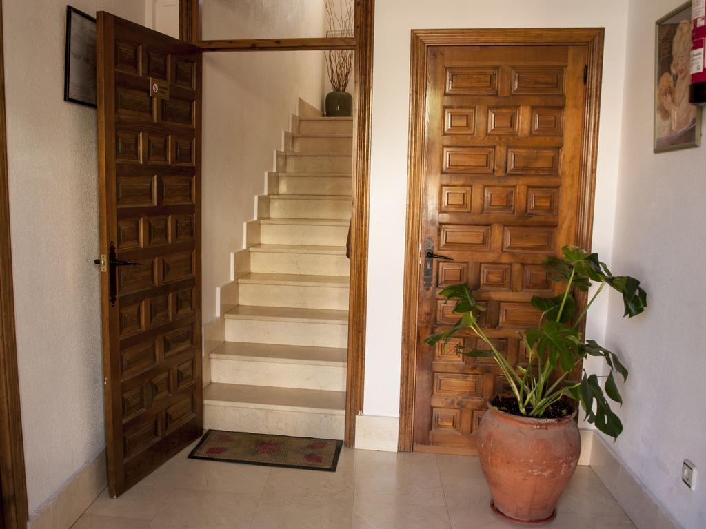 מדינצ'לי Hostal Nicolas מראה חיצוני תמונה