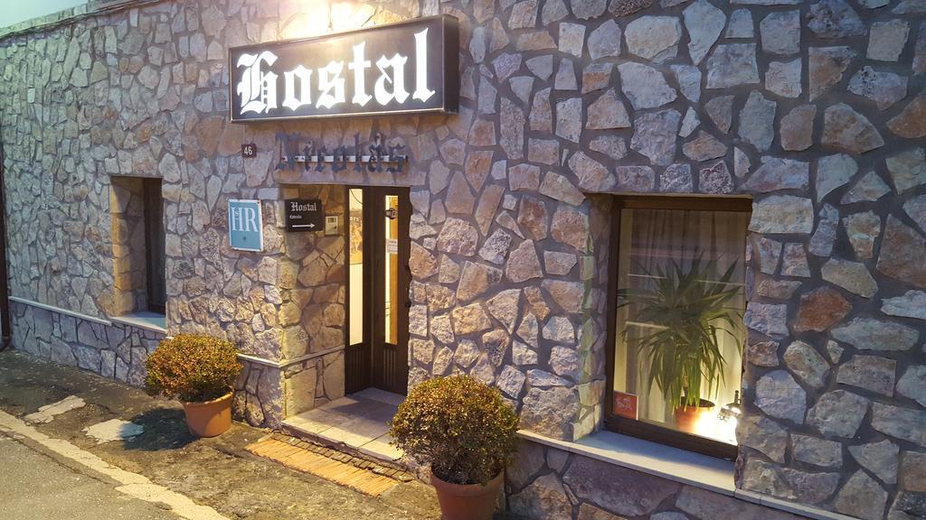 מדינצ'לי Hostal Nicolas מראה חיצוני תמונה